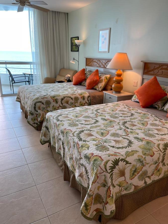 Solarium At Coronado Bay Oceanfront Apartments Плая Коронадо Екстериор снимка