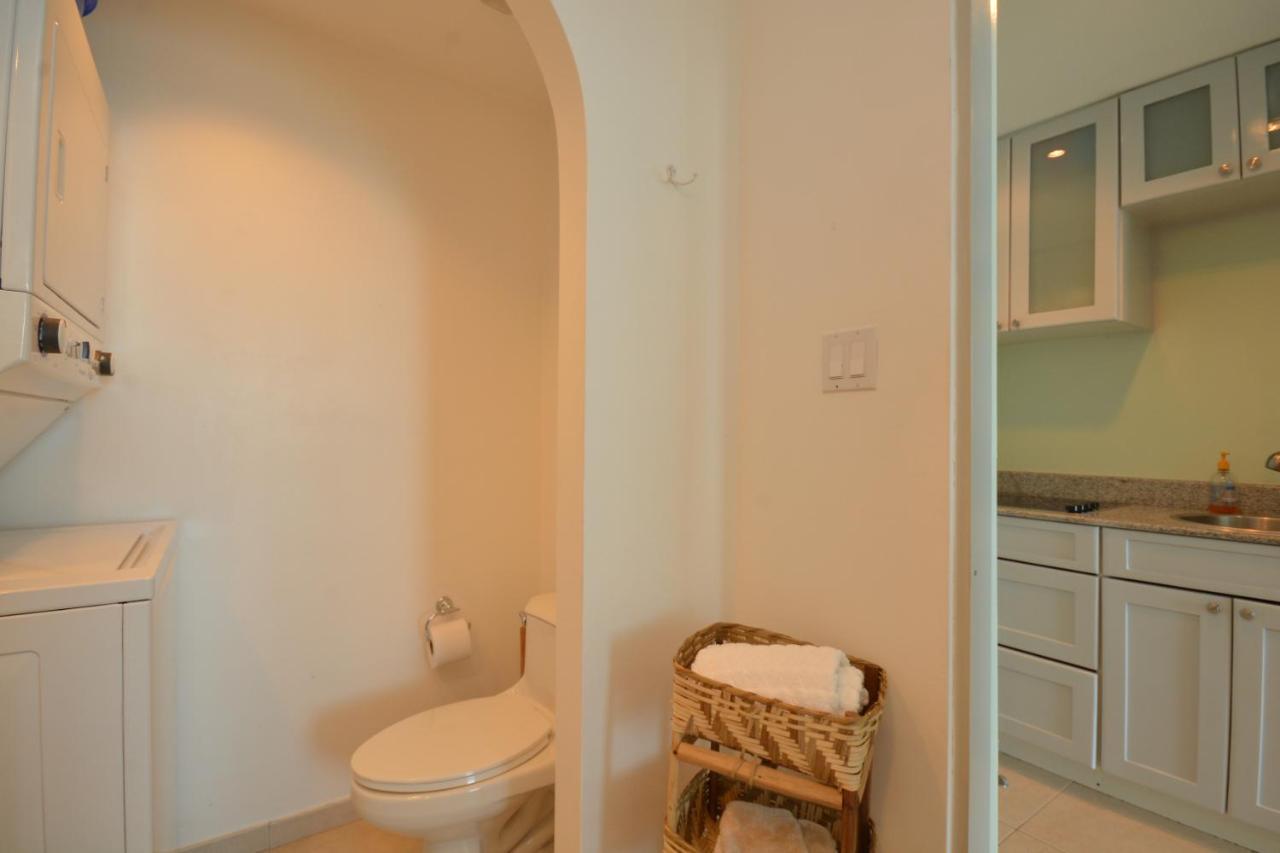 Solarium At Coronado Bay Oceanfront Apartments Плая Коронадо Екстериор снимка