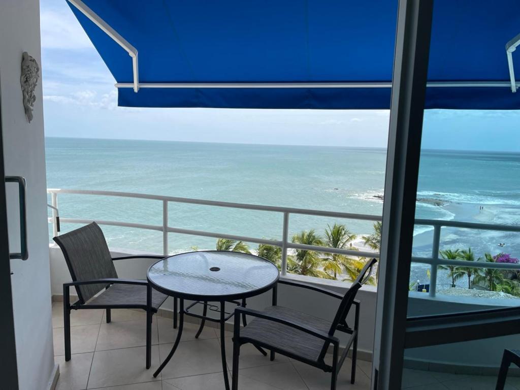 Solarium At Coronado Bay Oceanfront Apartments Плая Коронадо Екстериор снимка