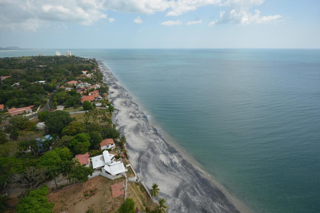 Solarium At Coronado Bay Oceanfront Apartments Плая Коронадо Екстериор снимка