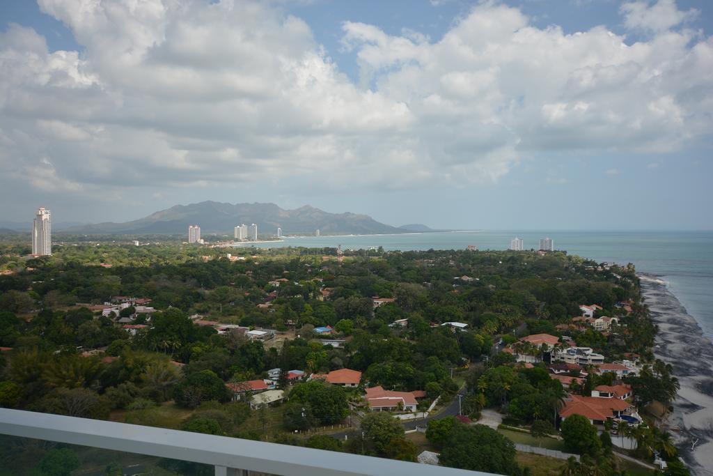 Solarium At Coronado Bay Oceanfront Apartments Плая Коронадо Екстериор снимка