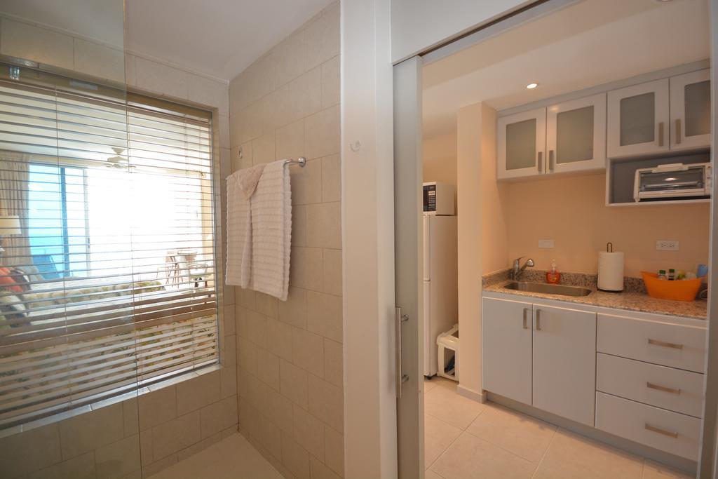 Solarium At Coronado Bay Oceanfront Apartments Плая Коронадо Екстериор снимка